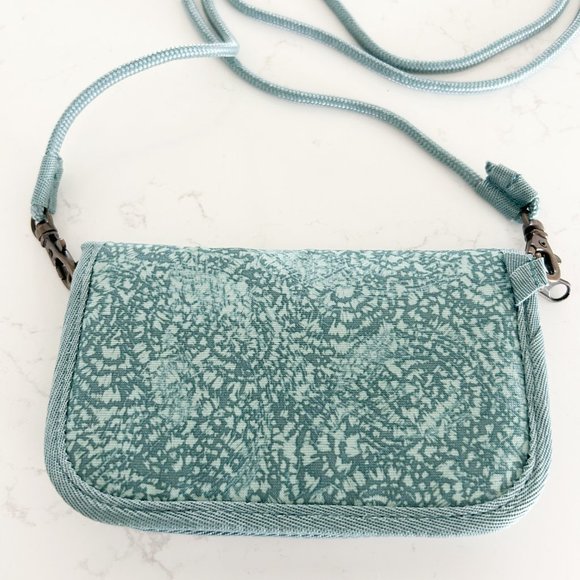 Eddie Bauer Cross body Purse, Aqua Blue, Green Zippered Removable Shoulder Strap - Picture 6 of 8